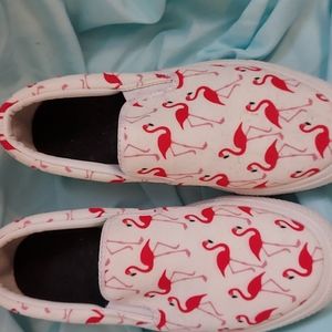 Flamingo slip on size 8 excellent condition.